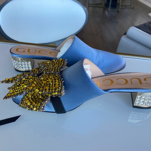 Gucci Denim blue satin mule with crystal heels and re-movable crystal bows sz 38 - Picture 7 of 9